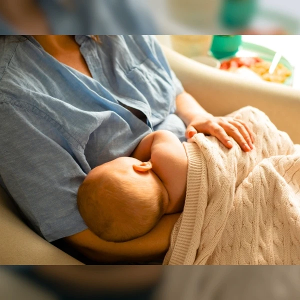 الرضاعة الطبيعية وارتباطها بصحة المرأة - لماذا يتم...